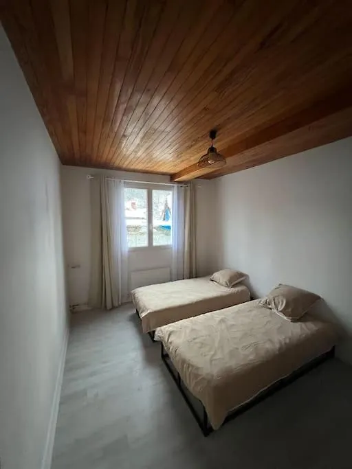 Appartement Style Chalet Standing 2 A 6 Personnes La Bourboule Apartment